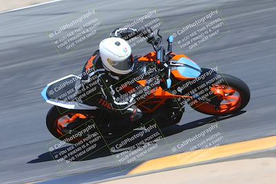 media/Mar-25-2024-Moto Forza (Mon) [[8d4319bd68]]/4-Novice Group/Session 4 (Turn 10 Inside)/